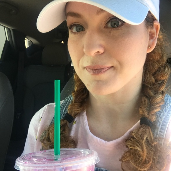 Meet your Posher, Michelle - Picture 2 of 3